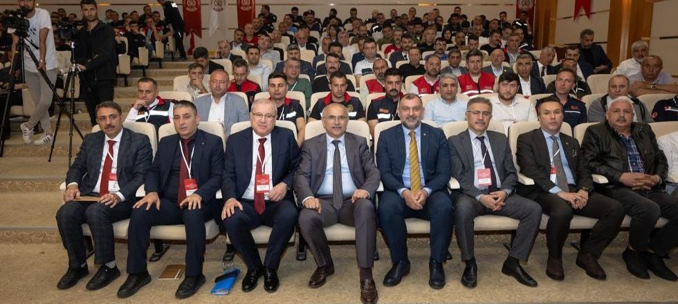 Türkiye'nin İtfaiyecileri Malatya'da Toplandı